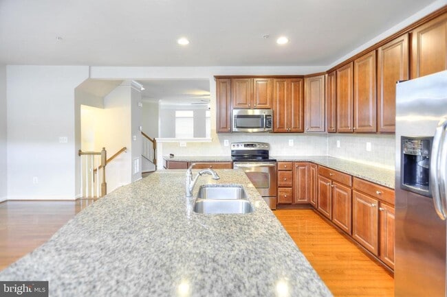 Building Photo - 6300 Santo Place
