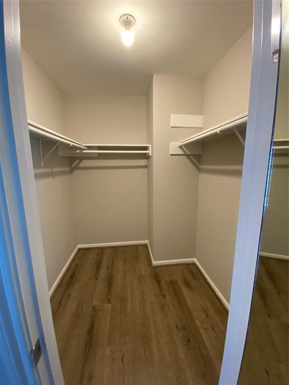 Building Photo - 1539 Bering Dr