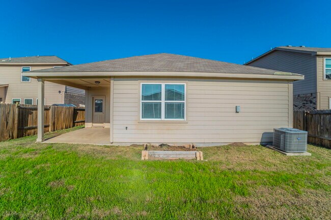 Building Photo - 6220 Obsidian Creek Dr