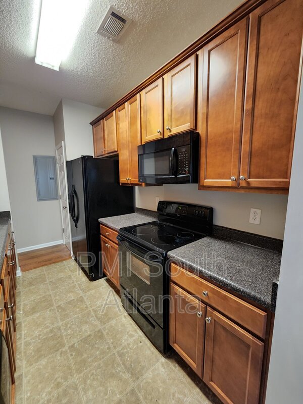 Building Photo - 176 Shenandoah Dr