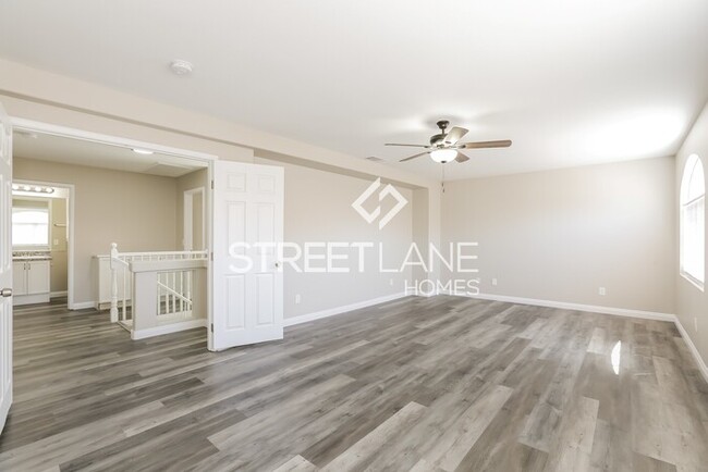 Building Photo - 3 Bedroom in Las Vegas!