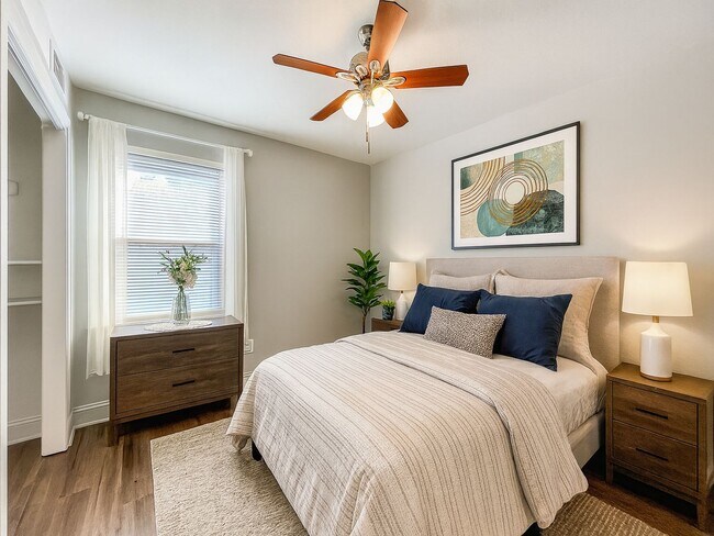 Building Photo - Charming 4BR/2BA Home in Dallas