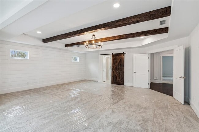 Building Photo - 15448 Hopewell Rd
