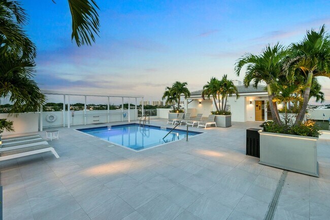 Building Photo - 1 S Coastal Way