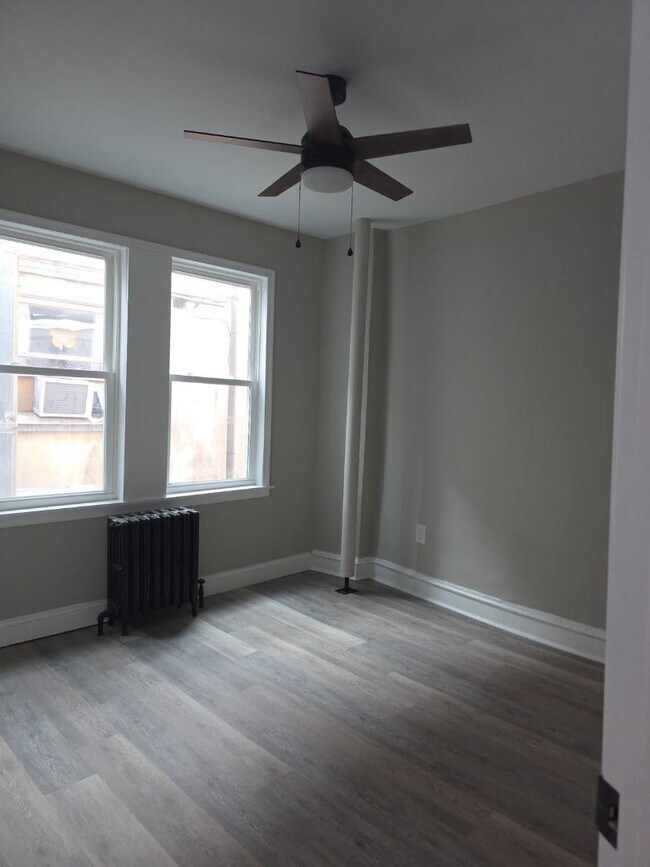 Building Photo - 7307 West Chester Pike