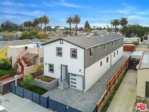 Building Photo - 2319 Redondo Blvd