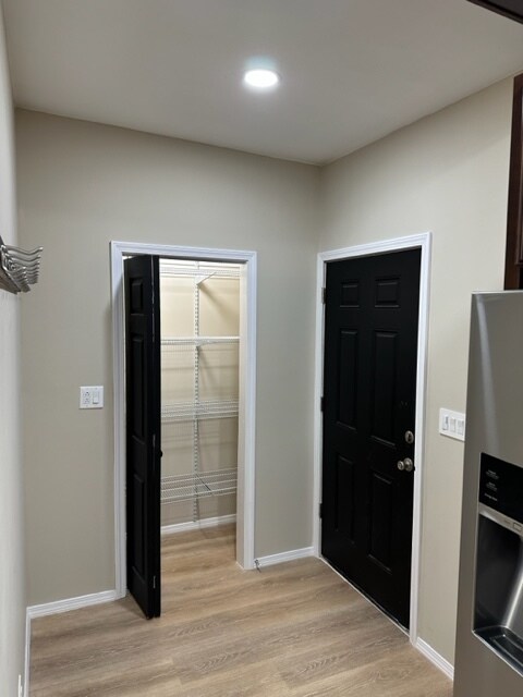 Building Photo - 3436 W 62nd St