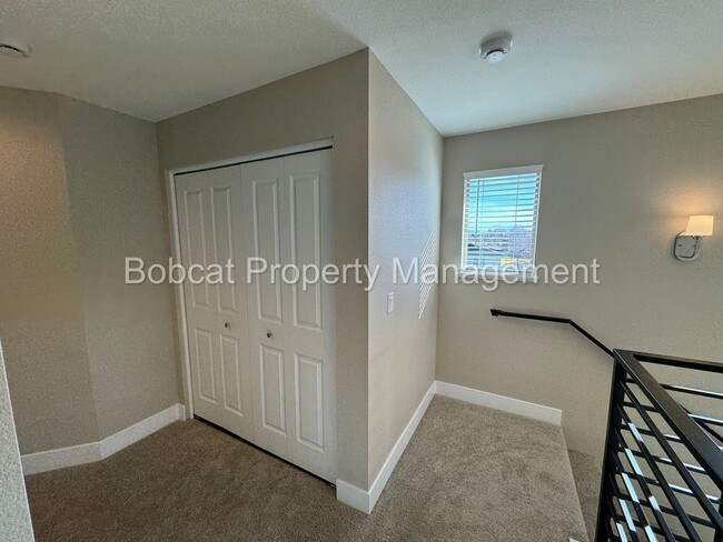 Building Photo - Brand New 3 Bedroom, 2.5 Bath Townhome in ...