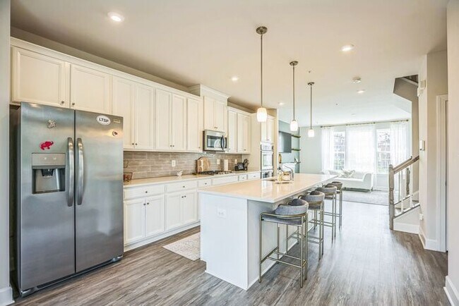Building Photo - 11248 Flagstaff Pl
