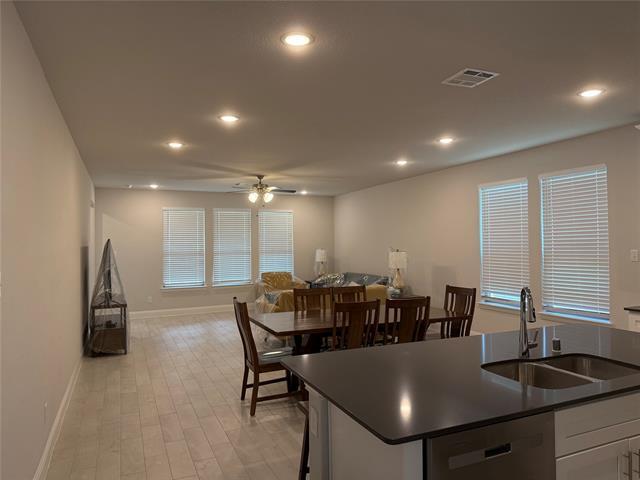 Building Photo - 3512 Lillian Ct