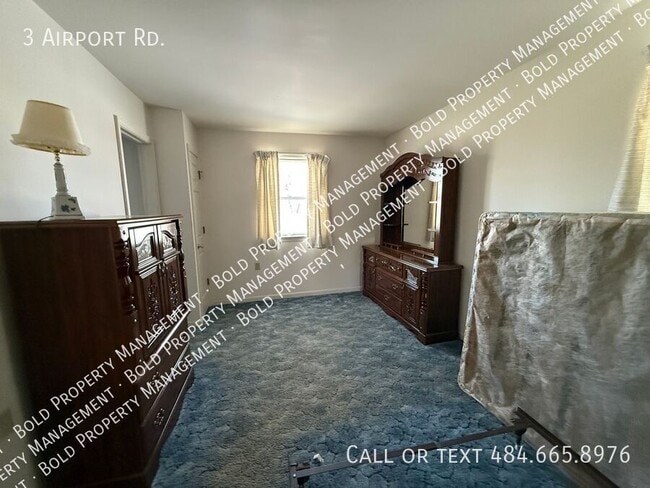 Building Photo - 3 Airport Rd