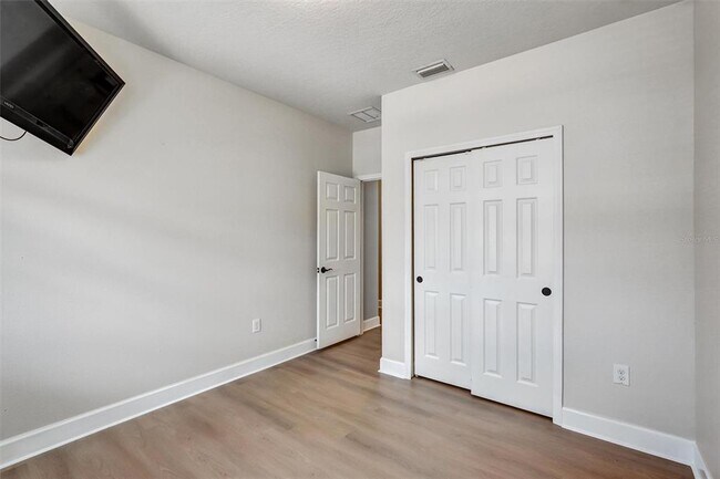 Building Photo - 4628 Garden Arbor Way