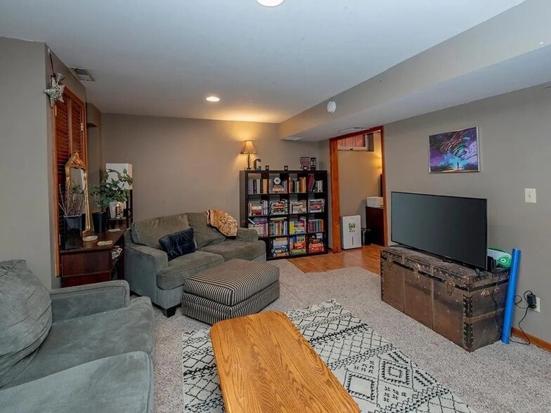 Living Room - 1015 20th Ave SE