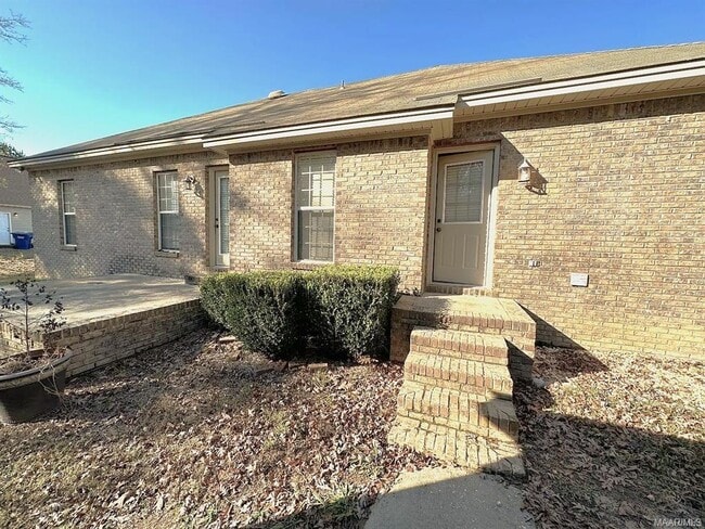 Building Photo - 168 Woodhaven Ln