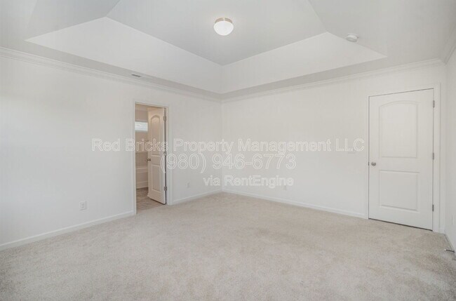 Building Photo - 15223 Scoter St