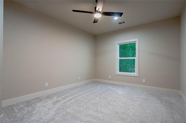 Building Photo - 85 Isle of View Dr