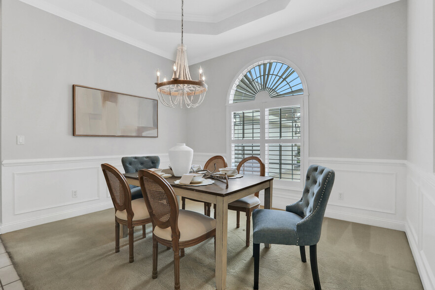 Dining area - 14566 Marsh View Dr