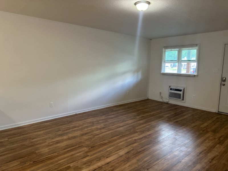 Building Photo - 1923 Norwood St SW