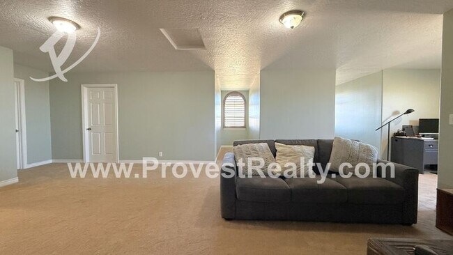 Building Photo - 10281 Whitehaven St