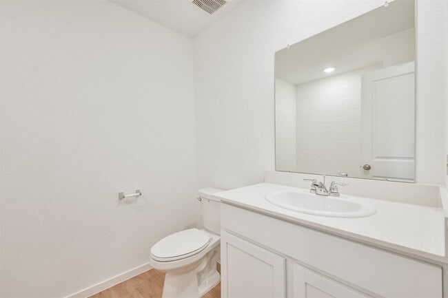 Building Photo - 18562 Cepagatti Dr