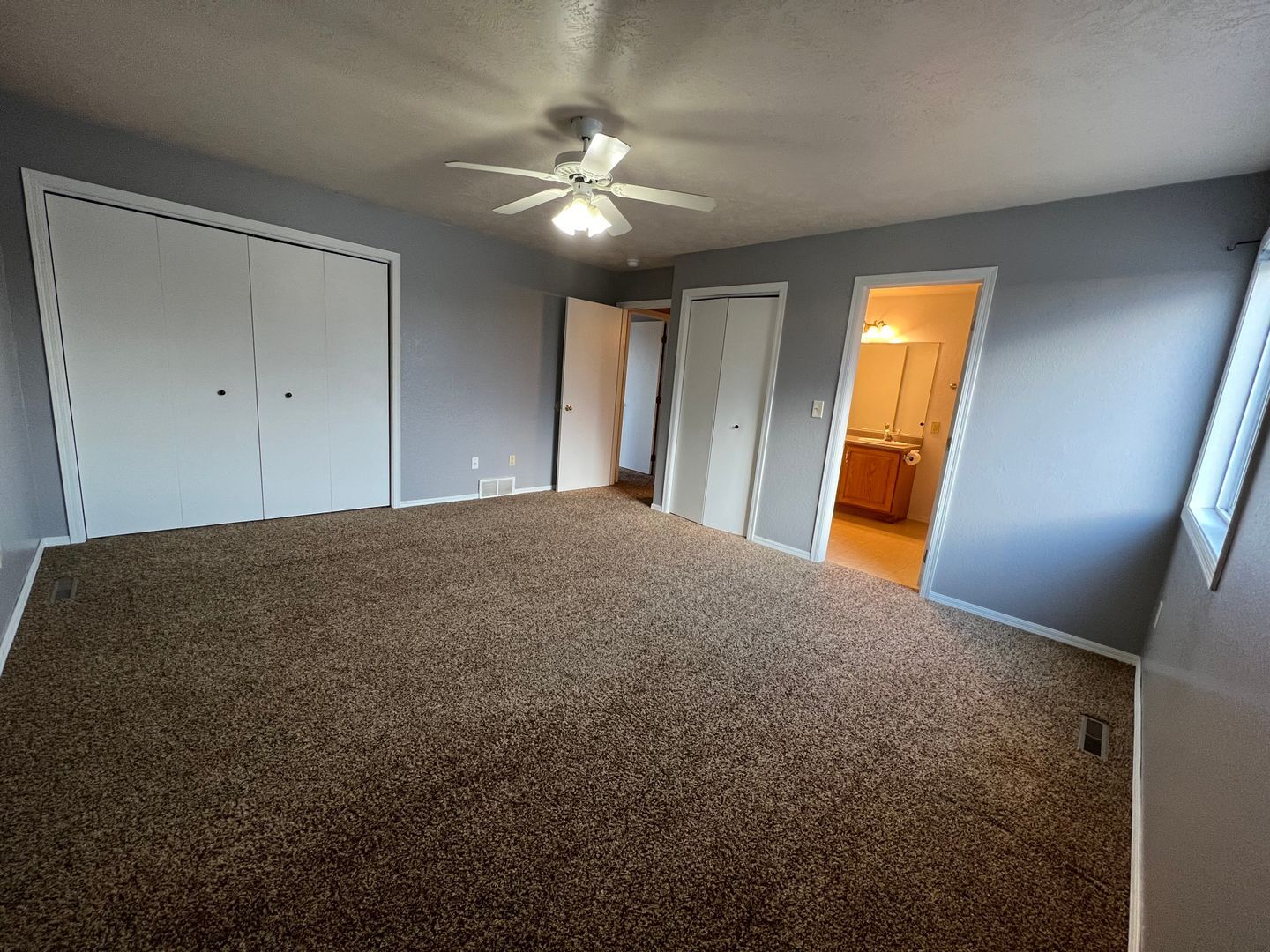 Building Photo - 1602 S Campbell Trail