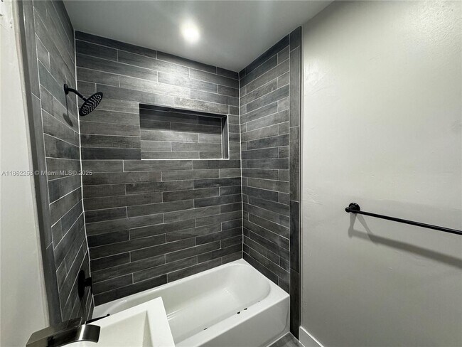 Primary Photo - 2377 NW 35th St