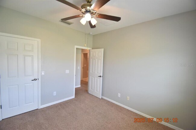 Building Photo - 2954 Birchcreek Dr