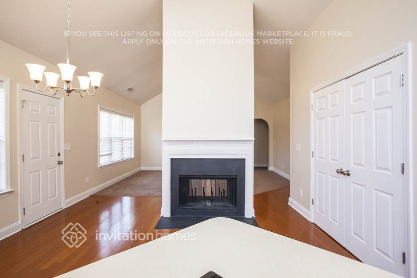 Building Photo - 475 Hunnicutt Rd SE