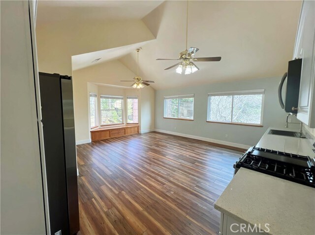 Building Photo - 170 Cypress Dr