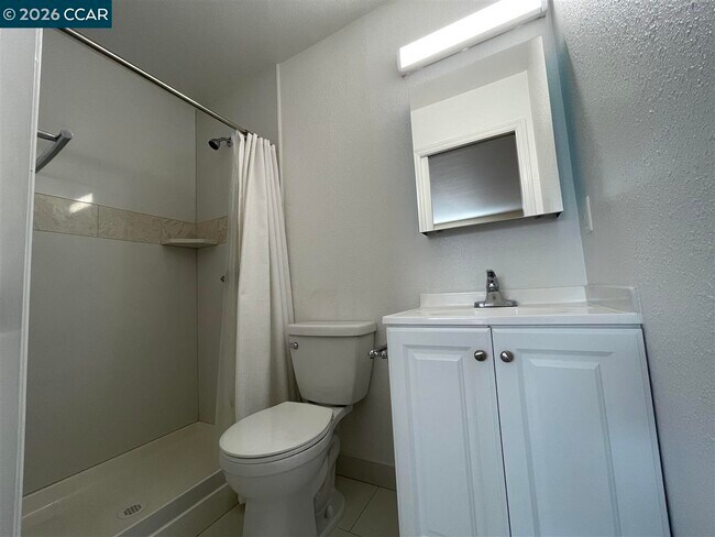 Building Photo - 4443 Meadow Valley Cir