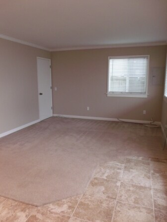 Building Photo - 39 Sunset Dr