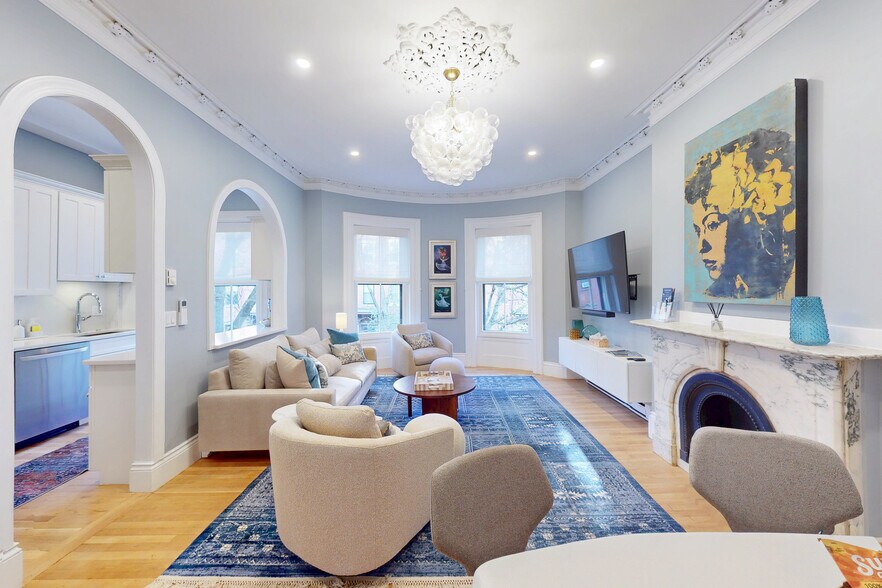 Building Photo - 86 Worcester St