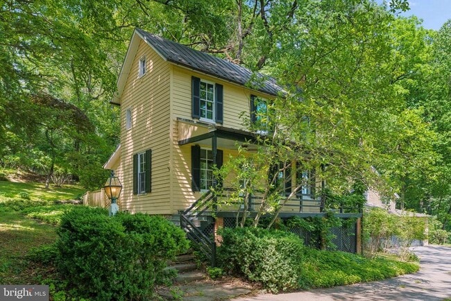 Building Photo - 1118 Greenspring Vly Rd