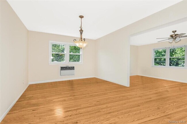 Building Photo - 433 Palmer Rd