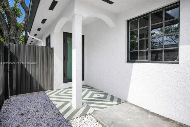 Building Photo - 3430 NW 10th Ave