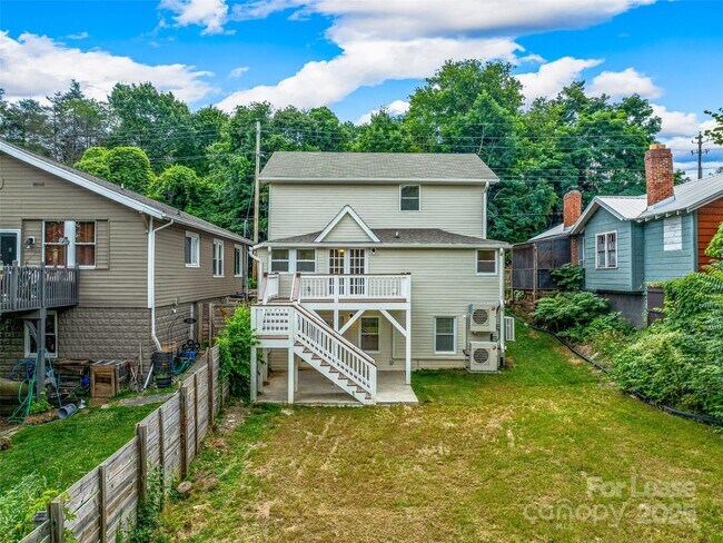 Building Photo - 42 Forsythe St