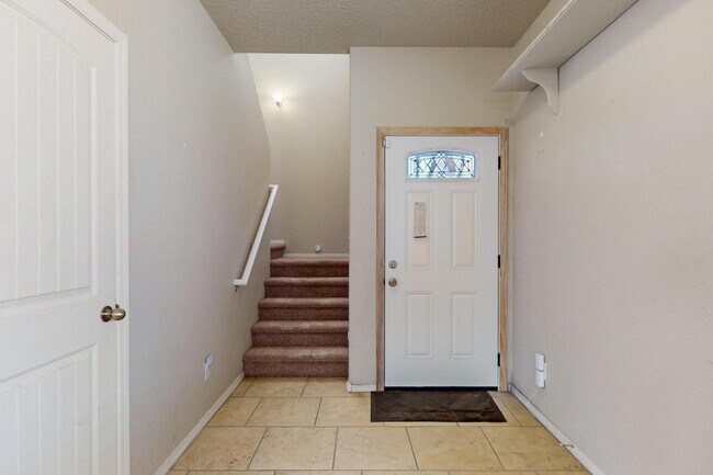 Building Photo - 221 Landing Trail