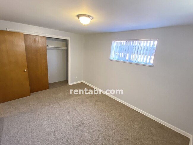 Building Photo - 4712 Cody St