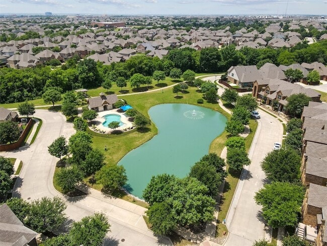 Building Photo - 4213 Pecan Bend Ln