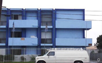 Building Photo - 8123 Sepulveda Apartments