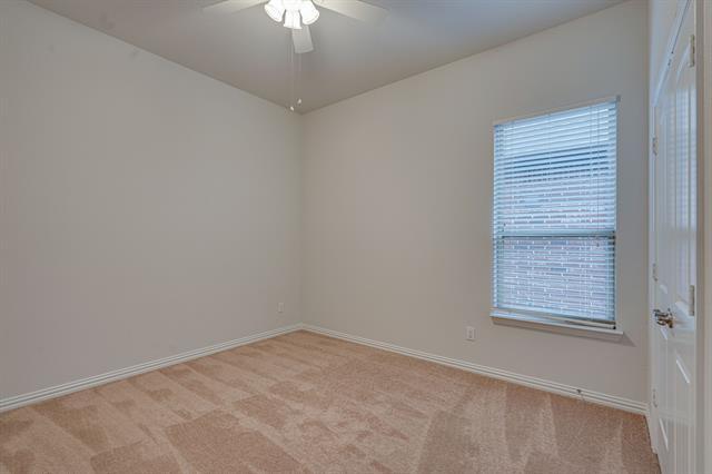Building Photo - 1307 Verona Ln