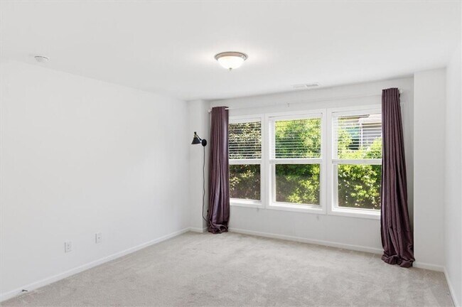 Building Photo - 13459 Gardiner Ln