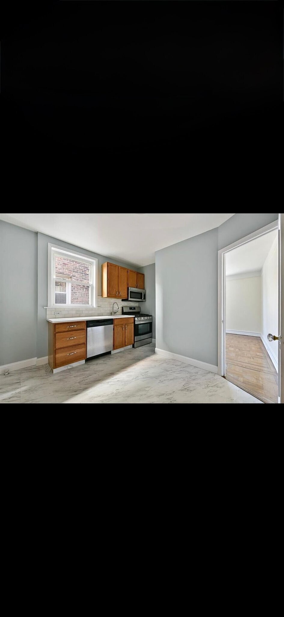 Building Photo - 6160 Delafield Ave