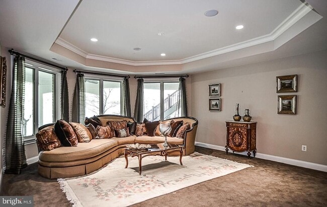 Building Photo - 7841 Montvale Way