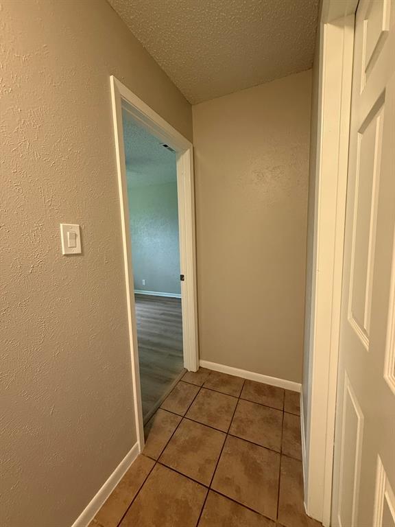Building Photo - 12310 Willow Wild Dr