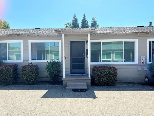 Building Photo - 187 Old Bernal Ave