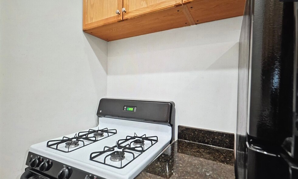 Building Photo - 800 Ocean Ave