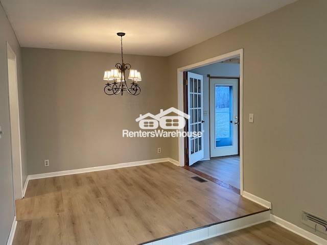Building Photo - 651 Croixwood Pl