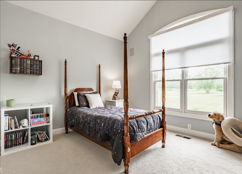 Building Photo - 1820 N 1100 E