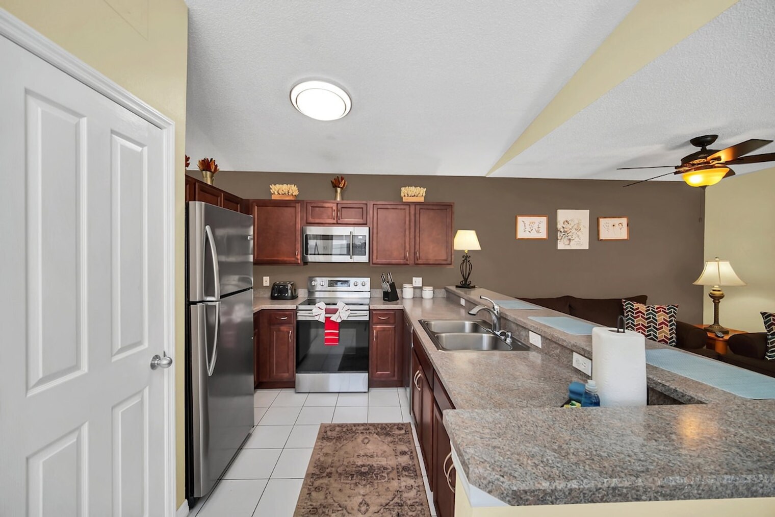 Building Photo - 8805 Crayson Ct